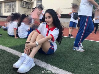 2025管家婆白小姐四肖_: 让人思考的发言，是否将影响我们的选择？